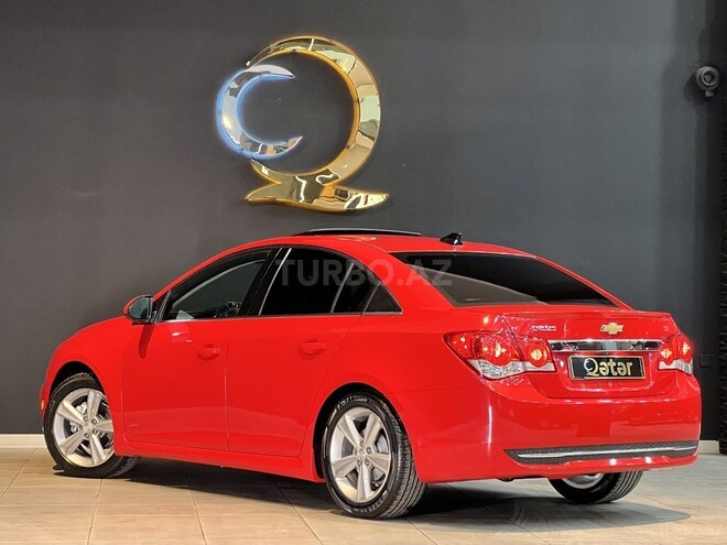 Chevrolet Cruze-11