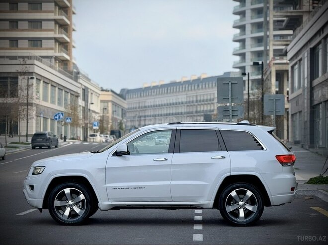 Jeep Grand Cherokee-3
