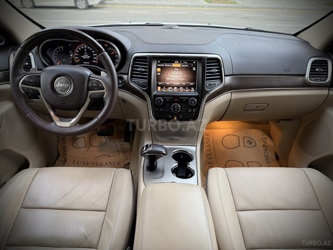 Jeep Grand Cherokee-8