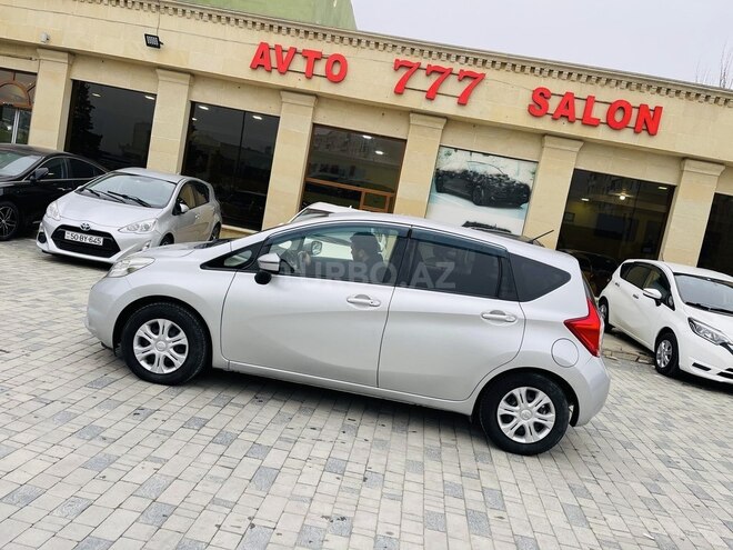 Nissan Note-5