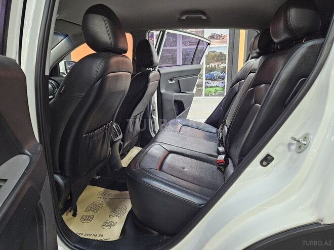 Kia Sportage-17