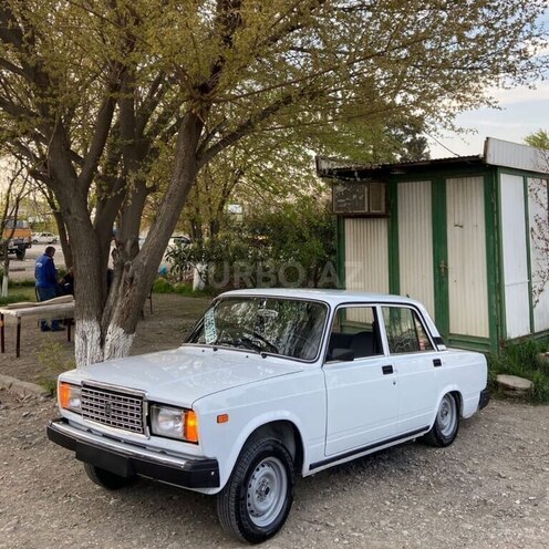 LADA (VAZ) 2107 2009, 18,520 km - 1.6 l - Lerik