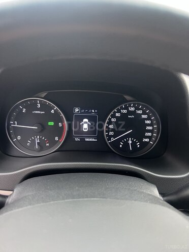 Hyundai Elantra 2016, 186,600 km - 1.6 л - Bakı