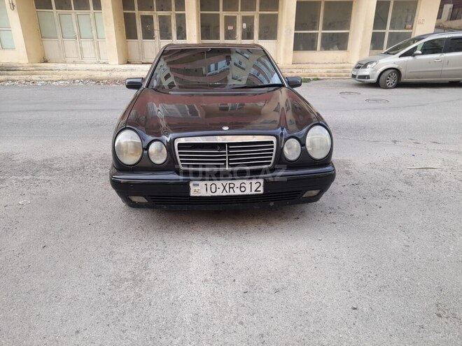 Mercedes E 220 d 1996, 256,333 km - 2.2 l - Bakı