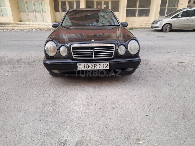 Mercedes E 220 d 1996, 256,333 km - 2.2 l - Bakı
