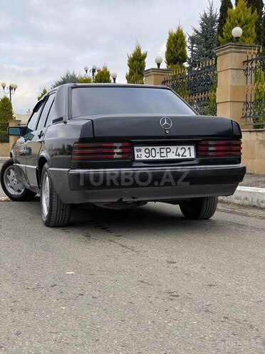 Mercedes 190 1991, 150,000 km - 2.0 l - Göygöl
