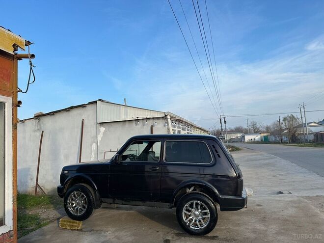 LADA (VAZ) Niva Bronto 2013, 556,666 km - 1.7 l - Saatlı