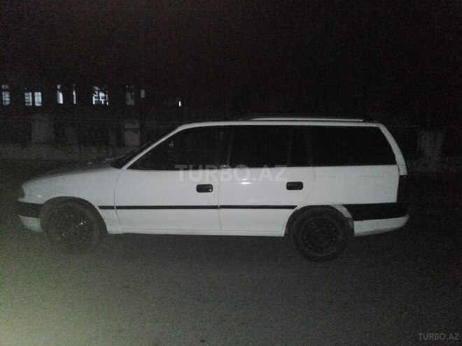 Opel Astra 1996, 480,208 km - 1.7 l - Qax
