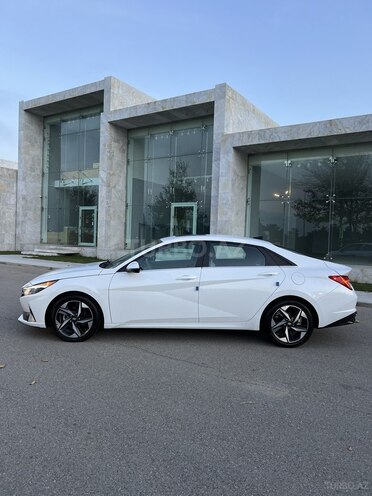 Hyundai Elantra 2021, 62,500 km - 2.0 l - Bakı
