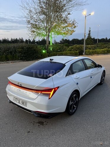 Hyundai Elantra 2021, 62,500 km - 2.0 l - Bakı