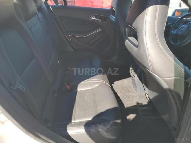Mercedes CLA 250 4MATIC 2018, 70,718 km - 2.0 l - Bakı