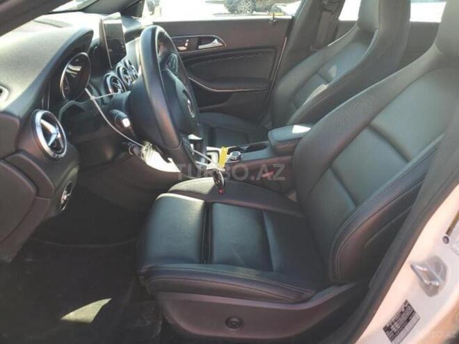 Mercedes CLA 250 4MATIC 2018, 70,718 km - 2.0 l - Bakı