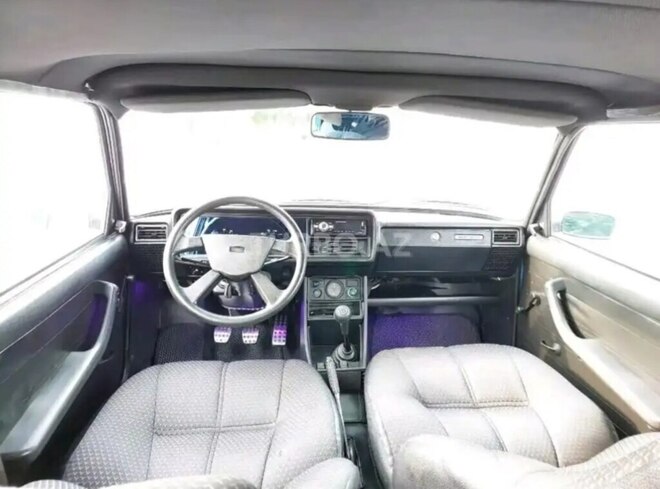 LADA (VAZ) 2107 2007, 70,000 km - 1.6 l - Quba