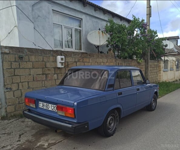 LADA (VAZ) 2107 2007, 70,000 km - 1.6 l - Quba