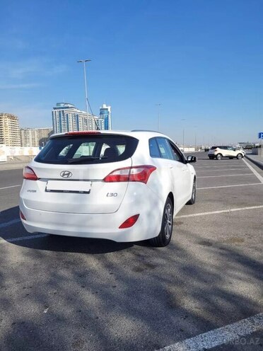 Hyundai i30 2015, 238,000 km - 1.6 l - Bakı