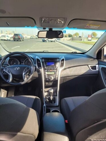 Hyundai i30 2015, 238,000 km - 1.6 l - Bakı