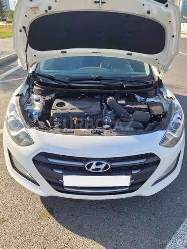 Hyundai i30 2015, 238,000 km - 1.6 l - Bakı