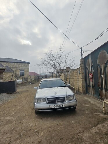 Mercedes C 220 1995, 999,928 km - 2.2 л - Gəncə