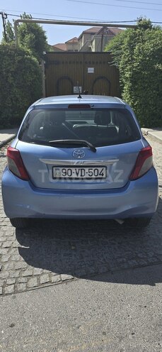 Toyota Yaris 2013, 198,500 km - 1.3 л - Bakı