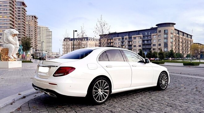 Mercedes E 300 2017, 95,000 km - 2.0 l - Bakı