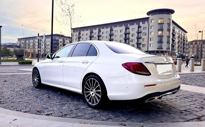 Mercedes E 300 2017, 95,000 km - 2.0 l - Bakı