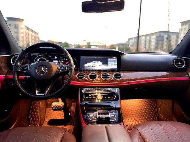 Mercedes E 300 2017, 95,000 km - 2.0 l - Bakı