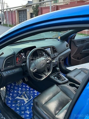 Hyundai Elantra 2018, 133,000 km - 1.6 l - Bakı
