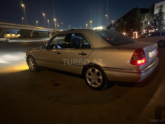 Mercedes C 280 1995, 286,260 km - 2.8 l - Bakı