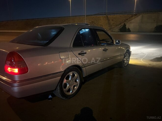 Mercedes C 280 1995, 286,260 km - 2.8 l - Bakı