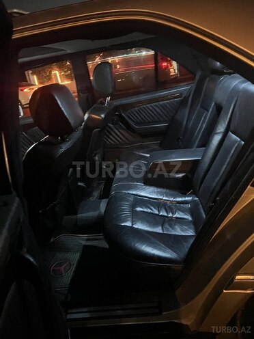 Mercedes C 280 1995, 286,260 km - 2.8 l - Bakı