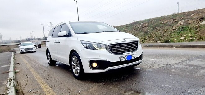 Kia Carnival 2016, 220,000 km - 2.2 л - Xırdalan