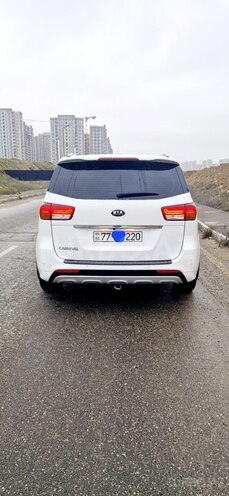 Kia Carnival 2016, 220,000 km - 2.2 л - Xırdalan