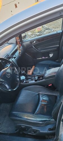 Mercedes C 240 2000, 298,100 km - 2.4 л - Tovuz