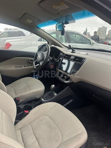 Kia Rio 2012, 214,000 km - 1.6 л - Bakı
