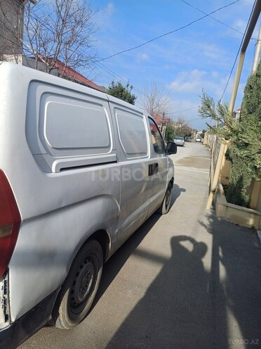 Hyundai H-1 2009, 362,276 km - 2.5 л - Bakı