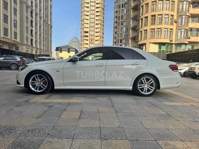 Mercedes E 250 2014, 221,000 km - 1.8 l - Bakı