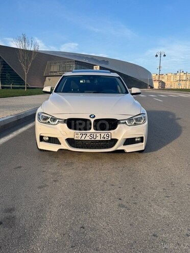 BMW 320-1