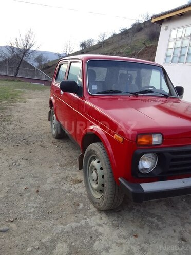 LADA (VAZ) Niva 1995, 100,000 km - 1.7 л - Yardımlı