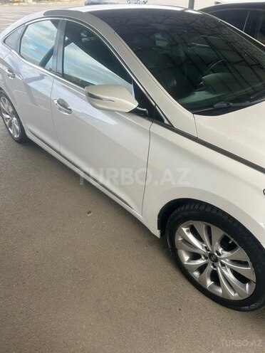 Hyundai Azera 2013, 235,000 km - 2.4 л - Bakı