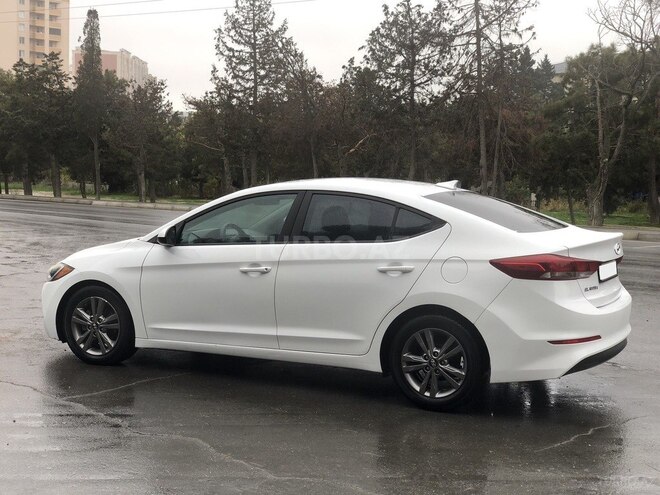 Hyundai Elantra 2017, 154,497 km - 2.0 l - Bakı