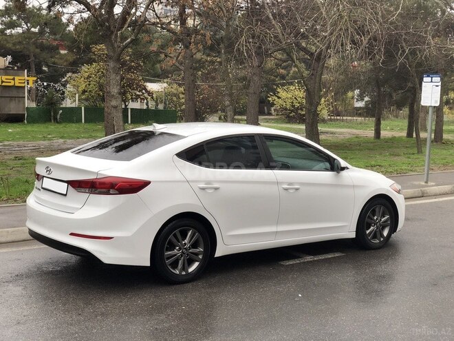 Hyundai Elantra 2017, 154,497 km - 2.0 l - Bakı