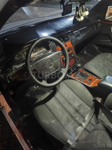 Mercedes E 290 1998, 523,456 km - 2.9 l - Xaçmaz