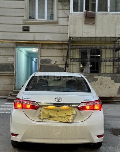 Toyota Corolla 2014, 125,000 km - 1.6 л - Bakı