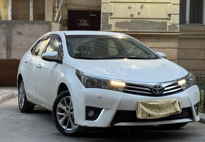Toyota Corolla 2014, 125,000 km - 1.6 л - Bakı