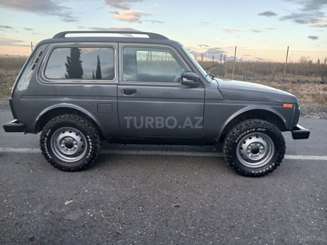 LADA (VAZ) Niva Bronto 2019, 171,000 km - 1.7 l - Zaqatala