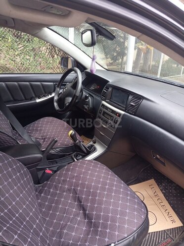 Toyota Corolla 2004, 470,000 km - 1.4 л - Bakı