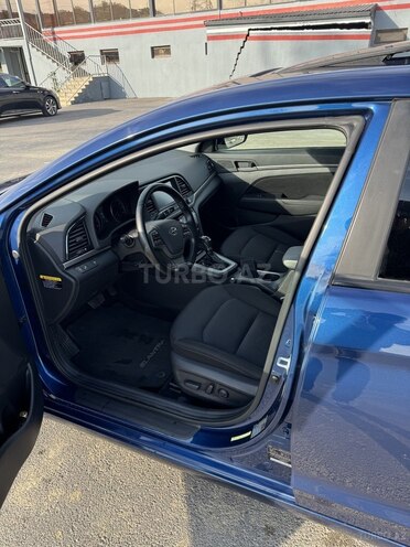 Hyundai Elantra 2017, 92,000 km - 2.0 l - Bakı