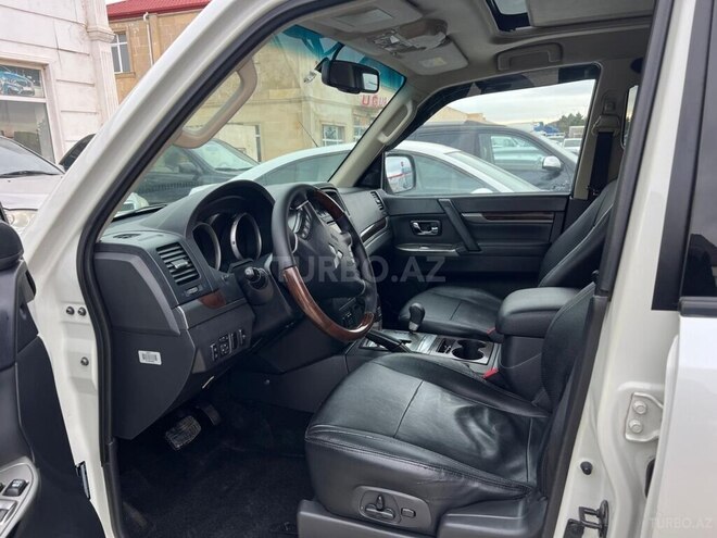 Mitsubishi Pajero 2013, 154,000 km - 3.5 l - Sumqayıt