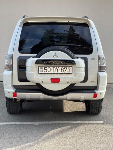 Mitsubishi Pajero 2013, 154,000 km - 3.5 l - Sumqayıt