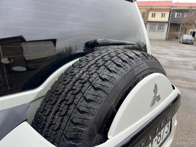 Mitsubishi Pajero 2013, 154,000 km - 3.5 l - Sumqayıt